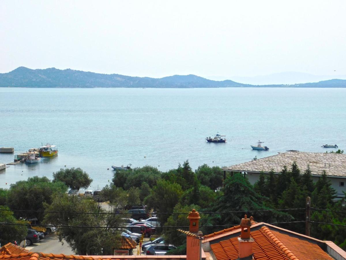 Yulia Guest House Урануполи Екстериор снимка